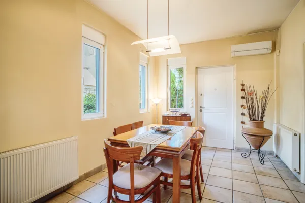 A sanctuary of comfort and style in the beautiful area of Chalandri - CHALANDRI, Athens, Attica