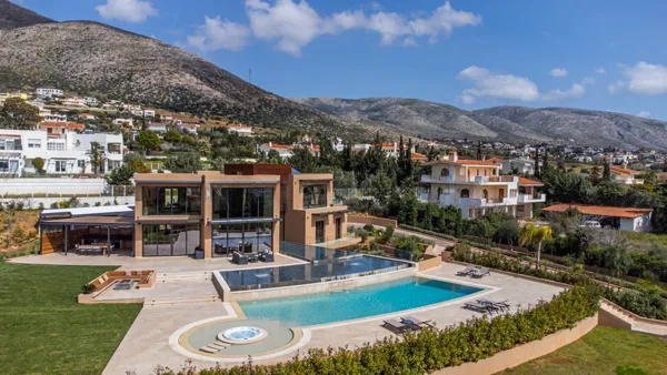Luxury villa with advanced award-winning technology in Lagonissi - Lagonissi, Athens Riviera, Attica