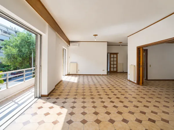Stylish Renovated 2nd Floor Apartment in Agia Paraskevi  - Aghia Paraskevi, Athens, Attica