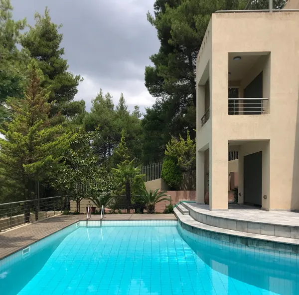 Residence in the affluent suburb of Dionysos - Dionysos, Athens, Attica