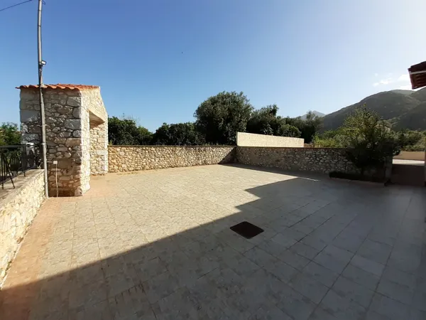 Spacious stone built villa close to Sparta - Sparti, Peloponnese