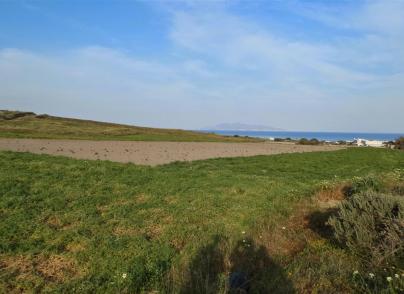 Land plot with sea views