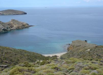 Large land plot on the seashore