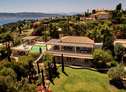 Modern estate in Porto Heli