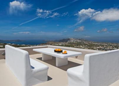 Fully renovated traditional house with magnificent views