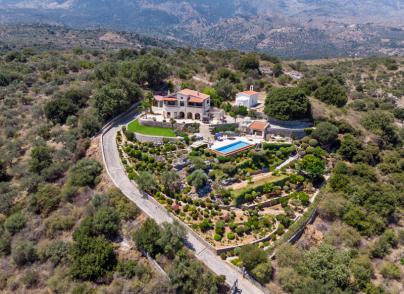 Beautiful hillside villa overlooking the sea