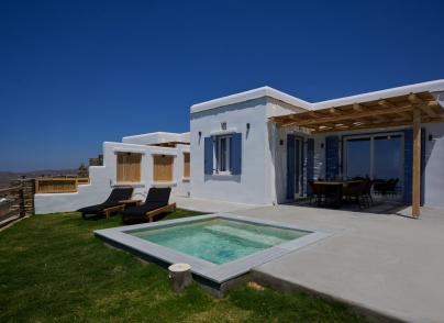 House overlooking Tinos town