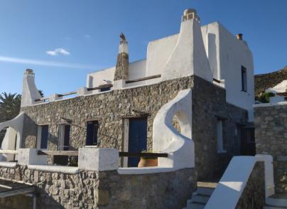 Villa overlooking Mykonos Island