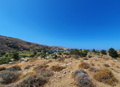 Large villa close to the sea in Kea Island