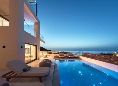 Modern hillside villa with panoramic views
