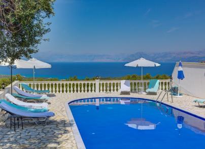 Beautiful villa with panoramic views 