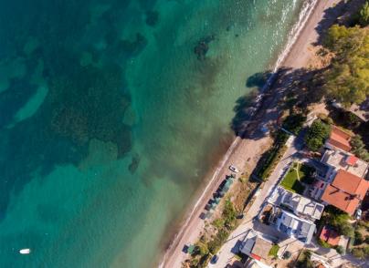 Beachfront summer house 