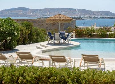 Luxury villa just steps from the beach   