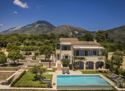 Villa of timeless elegance