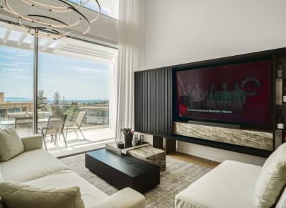 Prime Athens Riviera Property 