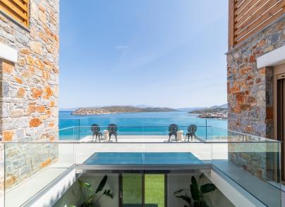 Newly-built, seafront villa 
