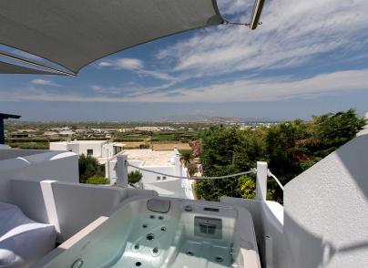 Amazing villa overlooking Naxos Chora