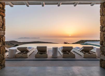 Beautiful villa overlooking Mykonos Island and Aegean Sea