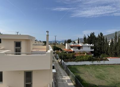 5 Beautiful Maisonettes in Loutraki