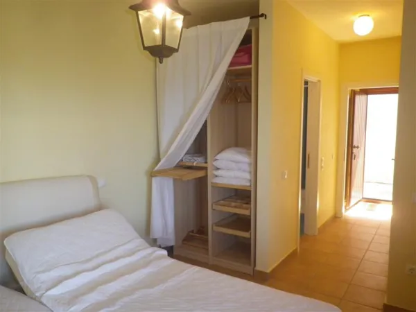 Comfortable vacation home on island close to Athens - Vourkari, Kea, Cyclades Islands
