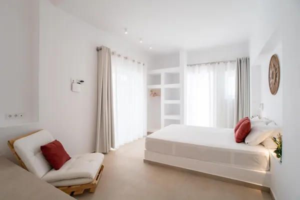 Beachfront residence    - Isterni, Paros, Cyclades Islands