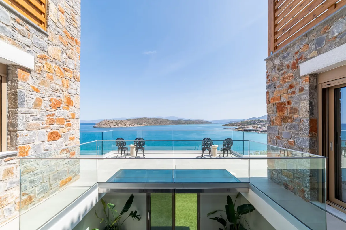 Newly-built, seafront villa  - Plaka, Lasithi, Crete