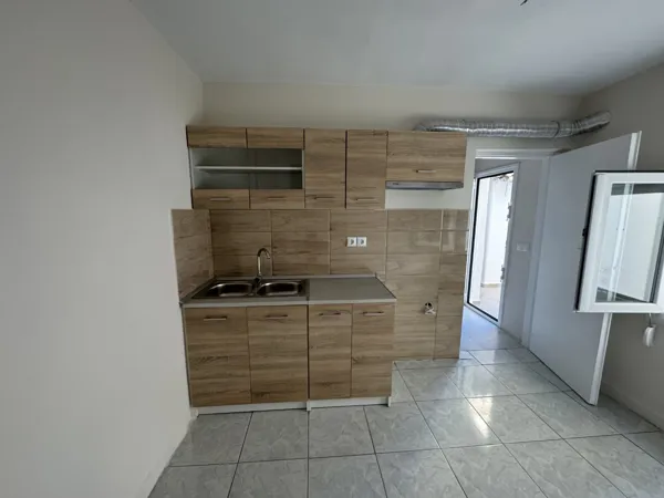 Fully renovated apartment in Korydallos - Peiraias, Attica