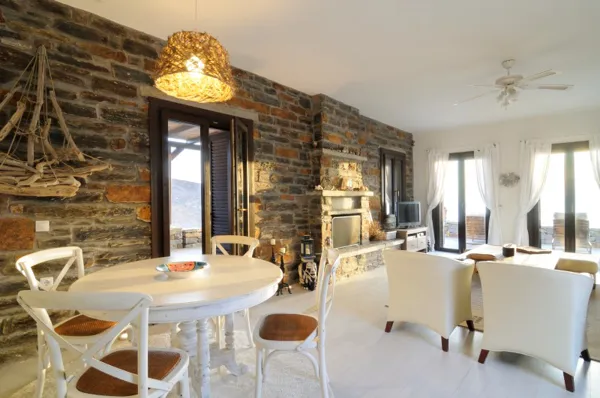 Water-front, stone built villa  - Kastellakia bay, Kea, Cyclades Islands