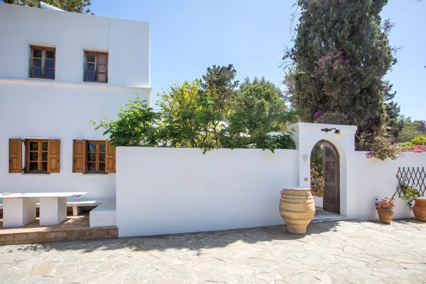 Large estate close to Lindos, Rhodes - Lindos