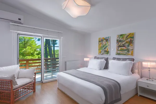 Luxury contemporary living      - Sani, Halkidiki