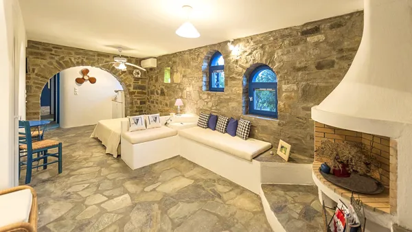 Villa with Pool & Sea View - Aspro Chorio, Paros, Cyclades Islands