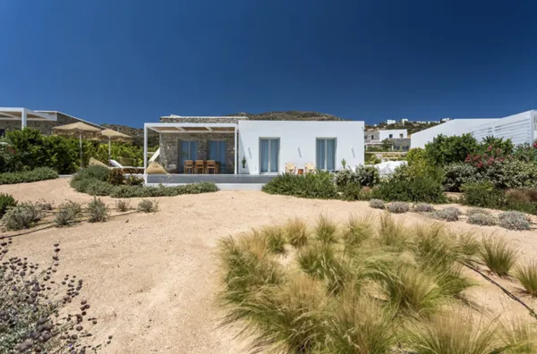 Luxury villa set up to fulfil highest demands in Paros - Aspro Chorio, Paros, Cyclades Islands