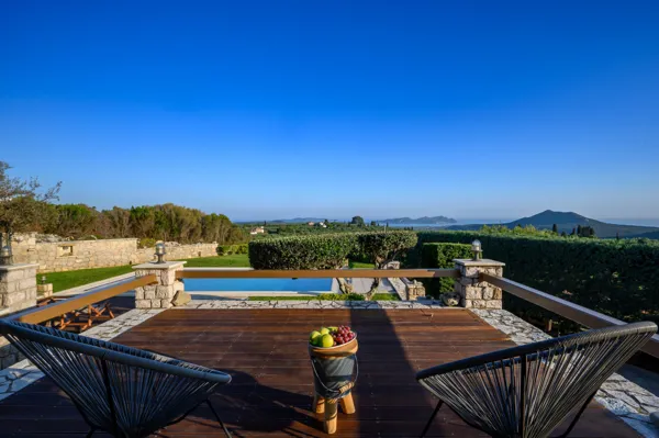 Stone villa with modern amenities  - Mesochori, Messinia, Peloponnese