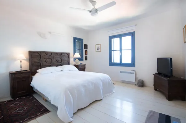 Beautiful villa just steps from the sea - Vourkari, Kea, Cyclades Islands