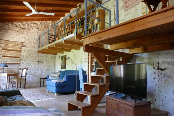Stone House with Courtyard & Veranda - Agios Myron, Heraklion, Crete