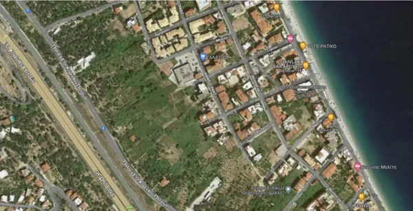 Great located plot with a house in Akrata - Akrata, Achaïa, Peloponnese