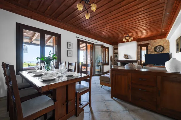 Stone villa with modern amenities  - Mesochori, Messinia, Peloponnese
