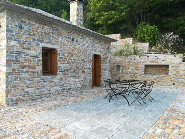 Newly built stone house with beautiful views - Milies , Pelion, Thessaly