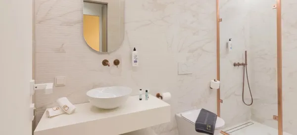 Premium serviced apartment building in central Athens - Omonia, Attica