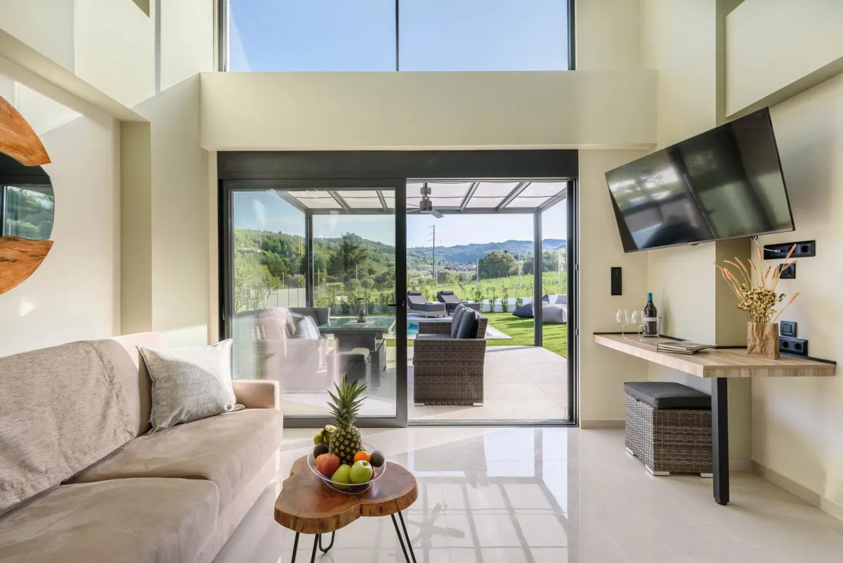 Exclusive Six Villa Complex on One Acre with Private Pools  - Pefkohori, Halkidiki