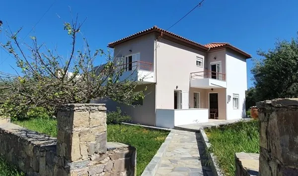 Modern 3 storey house close to the seashore - Kavoussi, Lasithi, Crete
