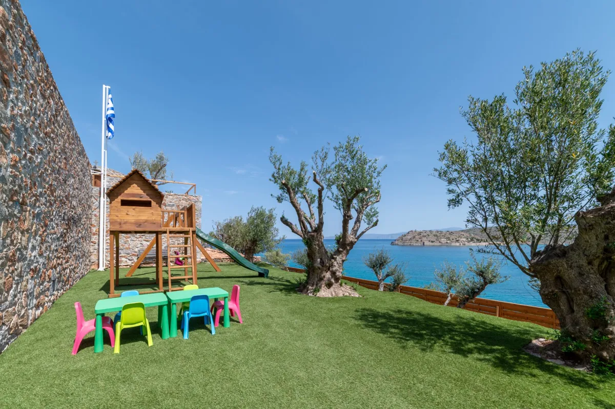 Newly-built, seafront villa  - Plaka, Lasithi, Crete