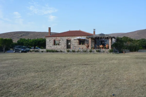 Great positioned house next to the seashore - Sigri, Lesvos, North Aegean Islands