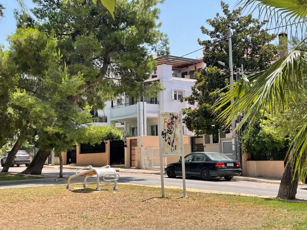 Great located residence in the north suburb of Lykovrysi - Lykovrysi, Attica