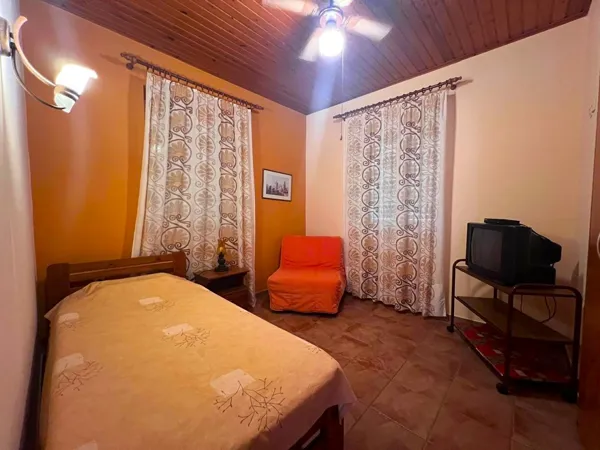 Traditional beachfront house - Marathopoli, Messinia, Peloponnese
