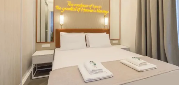 Premium serviced apartment building in central Athens - Omonia, Attica