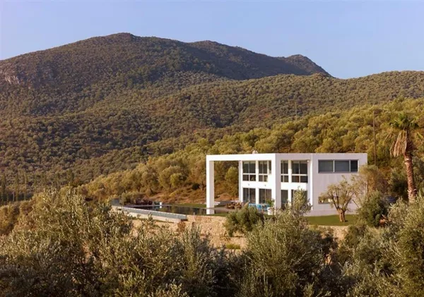 Graciously positioned modern villa - Fteli, Lesvos, North Aegean Islands