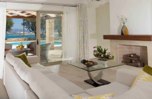 Beachfront villa - Kissamos, Crete