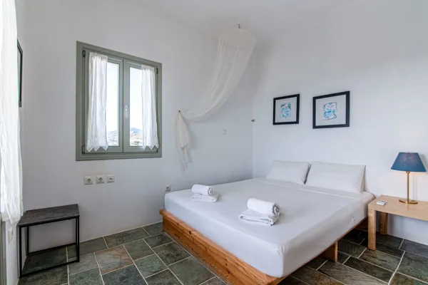 Traditional house next to the beach - Faros, Sifnos, Cyclades Islands