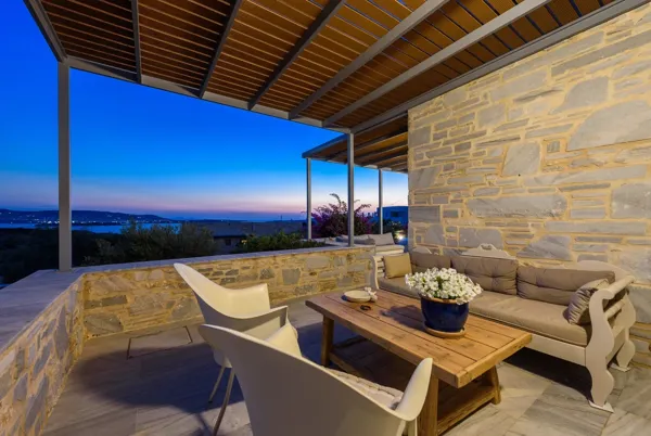 Luxury villa just steps from the beach    - Pounta, Paros, Cyclades Islands